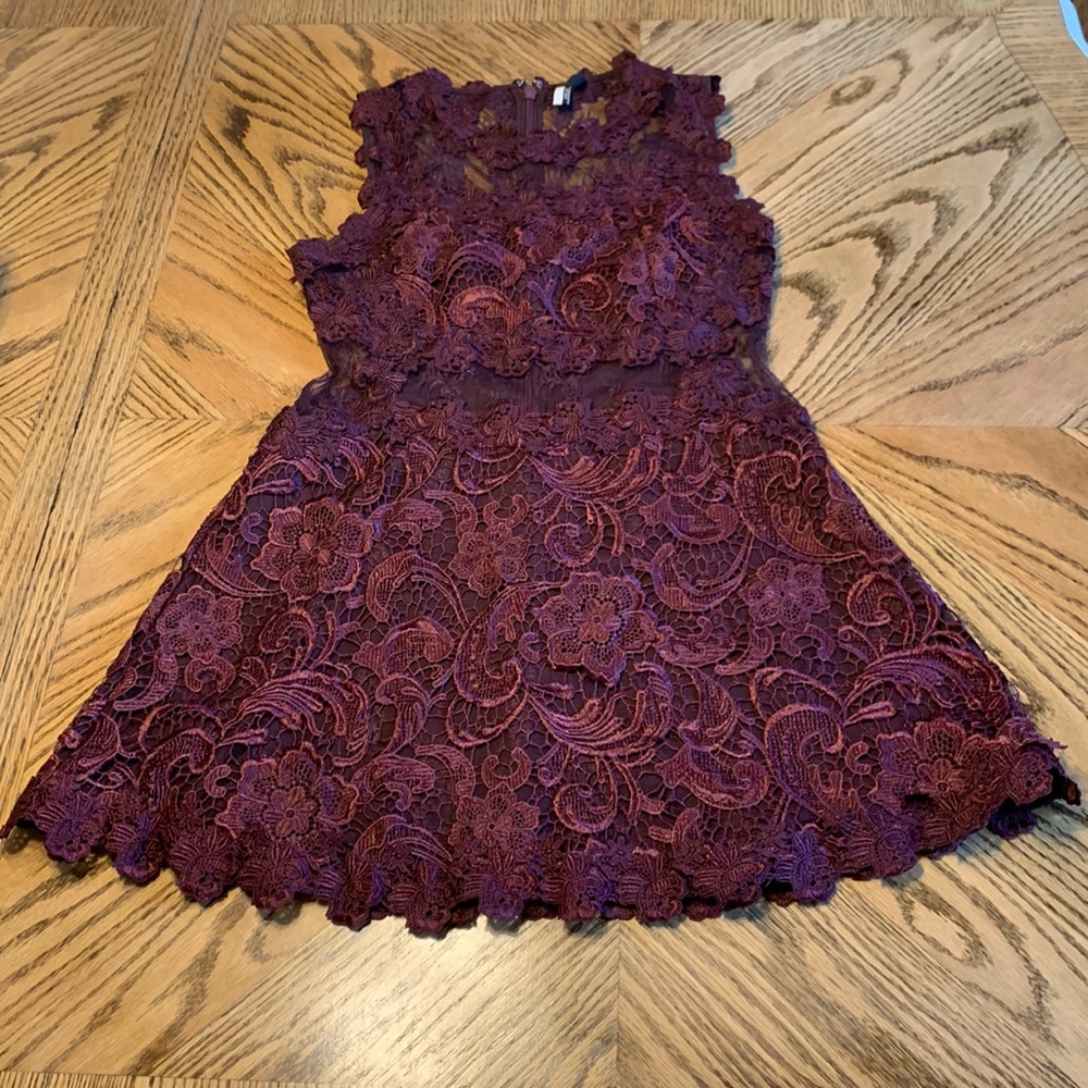 Top shop dress plum with lace detailing